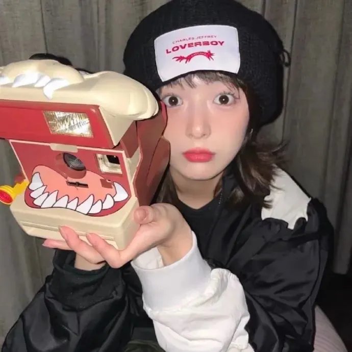 粉色飞碟